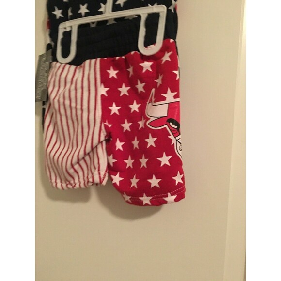 BLACK LACQUER Baby Boys Short Set Outfit Chicago Bulls Size 18 Months - Picture 6 of 6